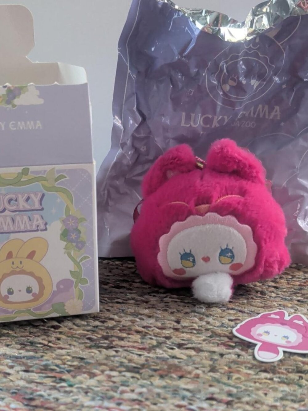 Lucky Emma Rua Rua Zoo "jumping fox" scent: lemon
